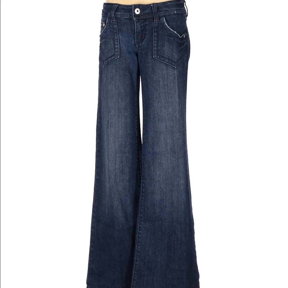 Bongo low rise Jeans with Flare Wide Bottoms SZ 0